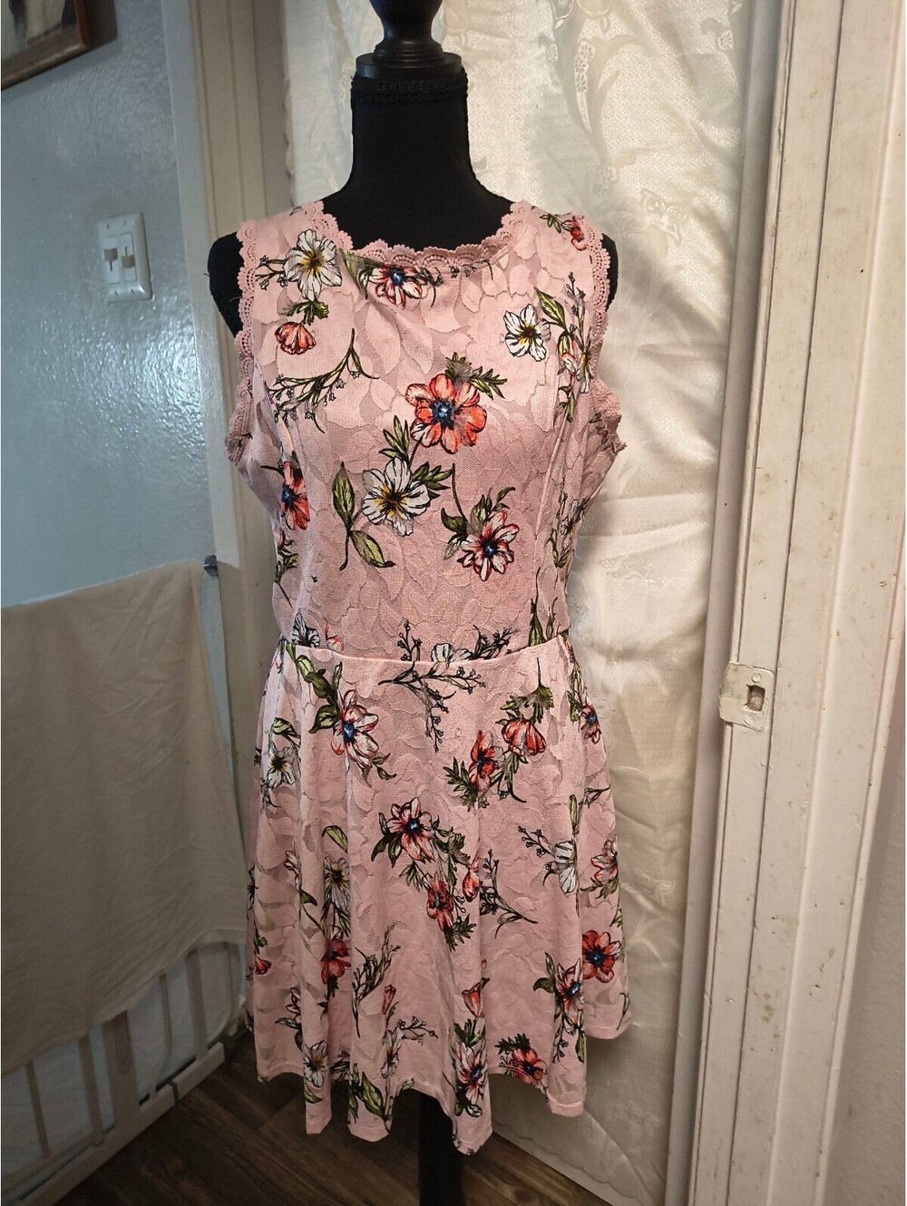 As You Wish Pink Floral Lace Trim Sleeveless Dress XL